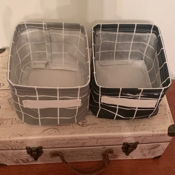 Grid Pattern Storage Bins - Set of 2 💖 - Picture 3 of 10